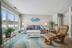 6165 Chasewood Pkwy, Minnetonka, MN 55343 - Photo 5