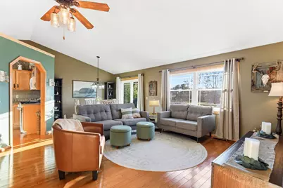 7876 Isleton Avenue S, Cottage Grove, MN 55016 - Photo 5