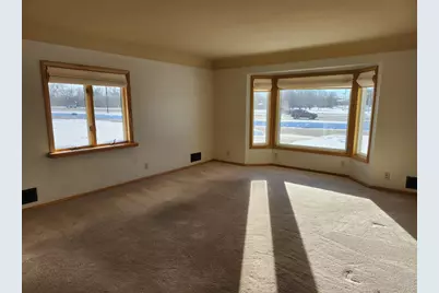 914 Chestnut Court, Saint Cloud, MN 56303 - Photo 7