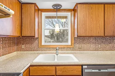 2041 Northgate Court NW, Rochester, MN 55901 - Photo 9