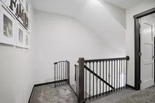 1300 18th Dr NE, Austin, MN 55912 - Photo 33