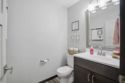 1300 18th Drive NE, Austin, MN 55912 - Photo 15