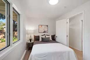 6820 Pleasant Ave, Richfield, MN 55423 - Photo 11