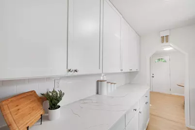 6820 Pleasant Avenue, Richfield, MN 55423 - Photo 9