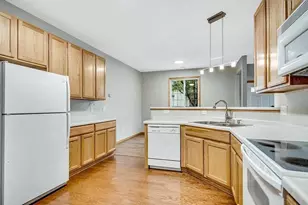 1819 Mockingbird Ave, Shakopee, MN 55379 - Photo 9