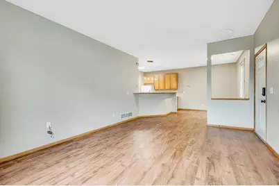 1819 Mockingbird Avenue, Shakopee, MN 55379 - Photo 3