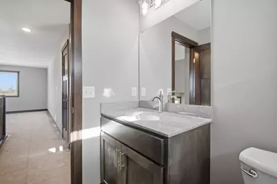 1801 13th Avenue NE, Austin, MN 55912 - Photo 25