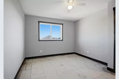 1801 13th Avenue NE, Austin, MN 55912 - Photo 43