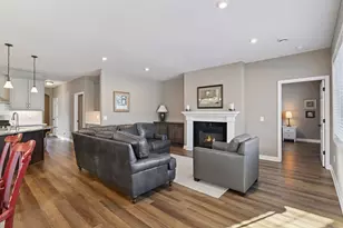 7789 Vincent Dr, Victoria, MN 55386 - Photo 5