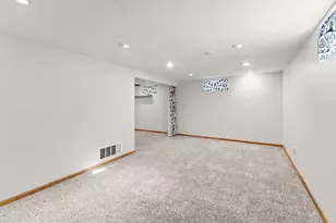 6871 90th St S, Cottage Grove, MN 55016 - Photo 21