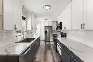 6871 90th St S, Cottage Grove, MN 55016 - Photo 5