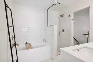 18289 Kerrville Trail, Lakeville, MN 55044 - Photo 21