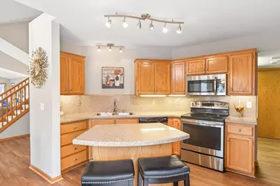 10500 57th Place N, Plymouth, MN 55442 - Photo 15