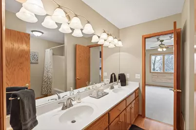 10500 57th Place N, Plymouth, MN 55442 - Photo 33