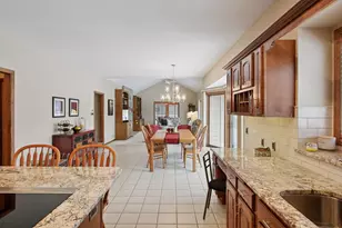 11824 Welters Way, Eden Prairie, MN 55347 - Photo 17
