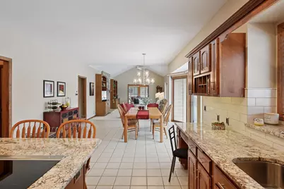 11824 Welters Way, Eden Prairie, MN 55347 - Photo 17