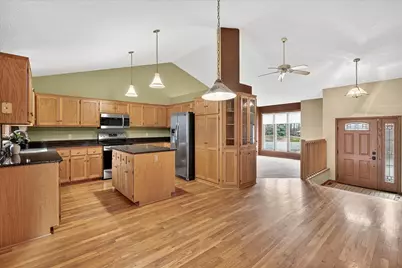 18246 Fillmore Street NE, East Bethel, MN 55011 - Photo 7