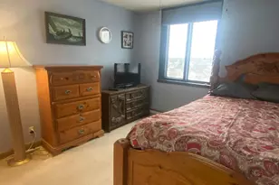 1181 Edgcumbe Rd, Saint Paul, MN 55105 - Photo 17