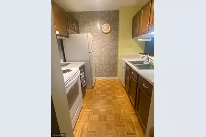 1181 Edgcumbe Road #1007, Saint Paul, MN 55105 - Photo 5