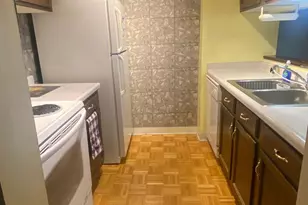 1181 Edgcumbe Rd, Saint Paul, MN 55105 - Photo 5