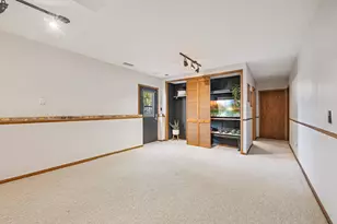 9909 Oakland Ave S, Bloomington, MN 55420 - Photo 37