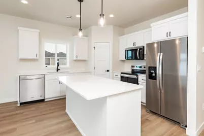 1600 5th Avenue NE, Dilworth, MN 56529 - Photo 3