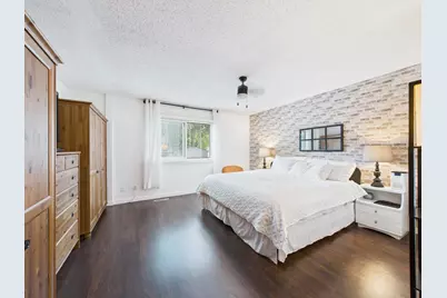 6359 Saint Johns Drive, Eden Prairie, MN 55346 - Photo 11