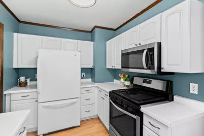 704 Lexington Parkway N, Saint Paul, MN 55104 - Photo 11