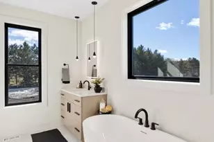 13975 27th St N, West Lakeland Township, MN 55082 - Photo 5