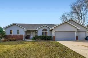 19199 Encore Ct, Farmington, MN 55024 - Photo 35