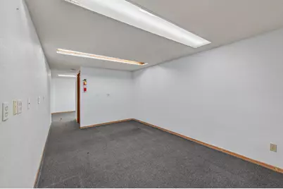 5201 Lakeland Avenue N, Crystal, MN 55429 - Photo 7