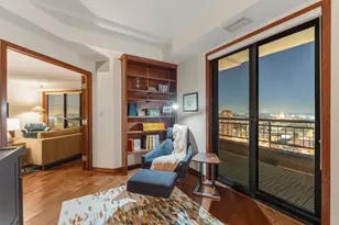 168 6th St E, Saint Paul, MN 55101 - Photo 15