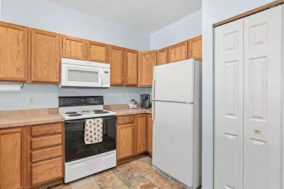 1035 Providence Drive, Shakopee, MN 55379 - Photo 11