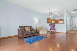 1035 Providence Dr, Shakopee, MN 55379 - Photo 15