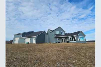 1955 Brownell Street, Saint Charles, MN 55972 - Photo 3