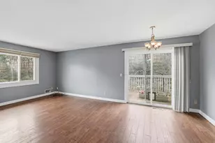 1633 W 140th St, Burnsville, MN 55337 - Photo 9