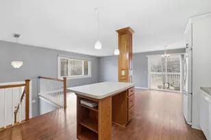 1633 W 140th St, Burnsville, MN 55337 - Photo 13