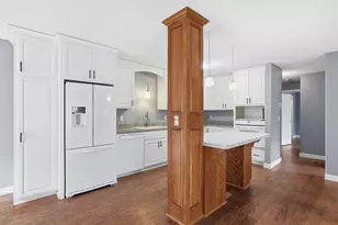 1633 W 140th St, Burnsville, MN 55337 - Photo 11