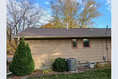 1807 Brookside Drive, Albert Lea, MN 56007 - Photo 9