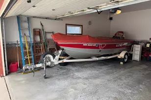 1807 Brookside Dr, Albert Lea, MN 56007 - Photo 17