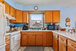 405 9th Ave Cir NW, Kasson, MN 55944 - Photo 15