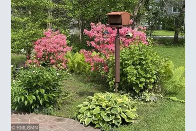 1280 Dodd Road, Mendota Heights, MN 55118 - Photo 9