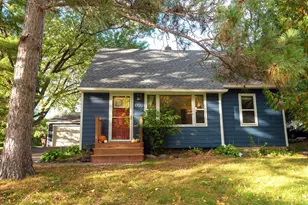 1705 Lark Ave, Maplewood, MN 55109 - Photo 1