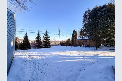 1705 Lark Avenue, Maplewood, MN 55109 - Photo 7