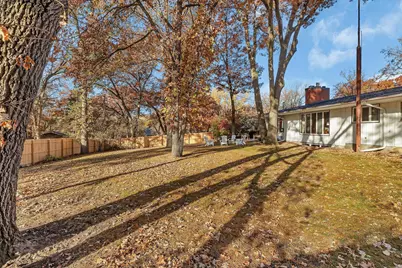 2004 Hillcrest Drive, Saint Cloud, MN 56303 - Photo 33