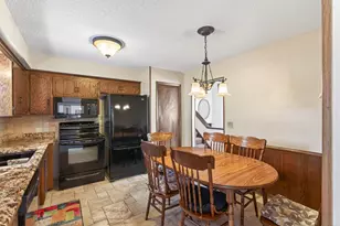 3008 E 125th St, Burnsville, MN 55337 - Photo 13