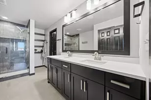 6137 68th St S, Fargo, ND 58104 - Photo 15