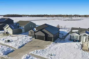 6137 68th St S, Fargo, ND 58104 - Photo 43