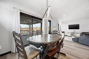 6137 68th St S, Fargo, ND 58104 - Photo 9