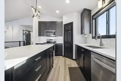 6137 68th Street S, Fargo, ND 58104 - Photo 7